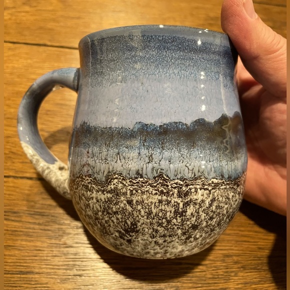 Outer Banks, North Carolina Pottery Coffee Mug / Cup with Sea Turtle - Picture 2 of 3